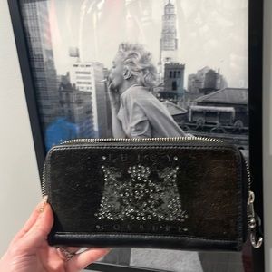 JUICY C Suede Black wallet authentic one size